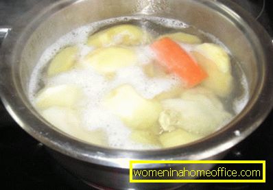 Recept za kuhanje krompirjevega obara z enolončnico v ponvi